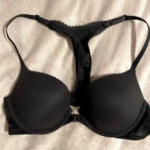 Victoria Secret Front Clasp Push Up